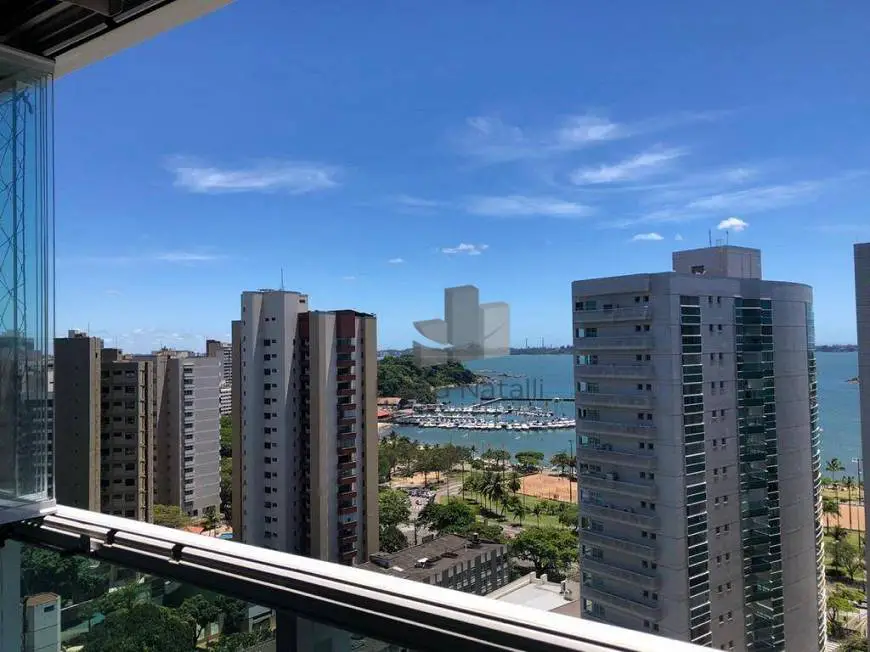 Foto 2 de Apartamento com 4 Quartos à venda, 180m² em Praia do Canto, Vitória
