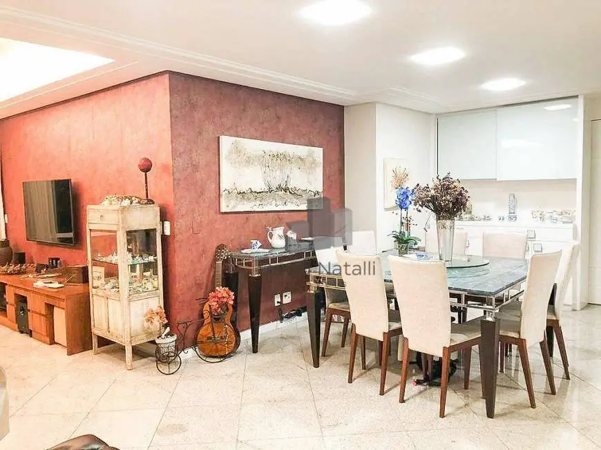 Foto 4 de Apartamento com 4 Quartos à venda, 180m² em Praia do Canto, Vitória