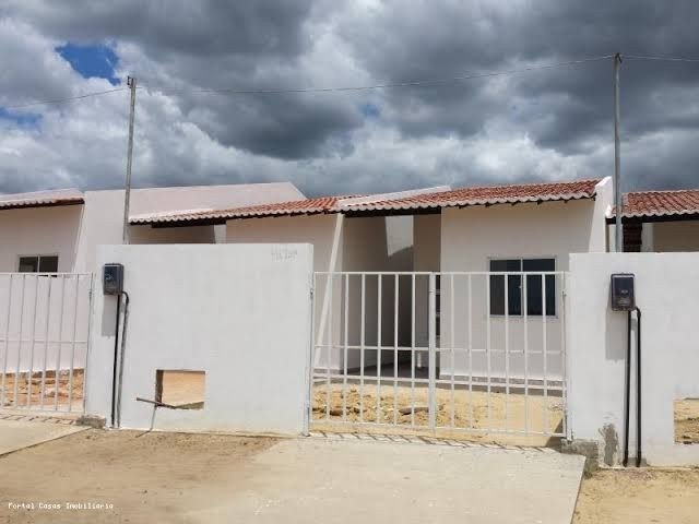 Foto 1 de Casa com 2 Quartos à venda, 150m² em Centro, Aracruz