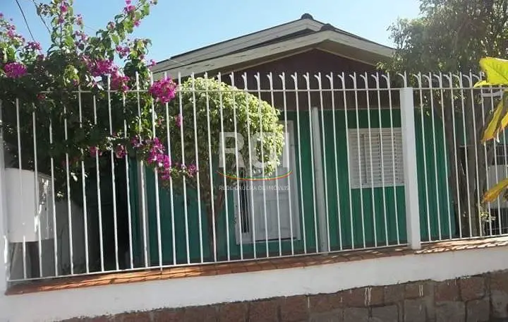 Foto 1 de Casa com 3 Quartos à venda, 198m² em Sarandi, Porto Alegre