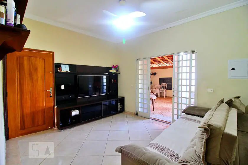 Foto 1 de Casa com 3 Quartos para alugar, 155m² em Vila Metalurgica, Santo André