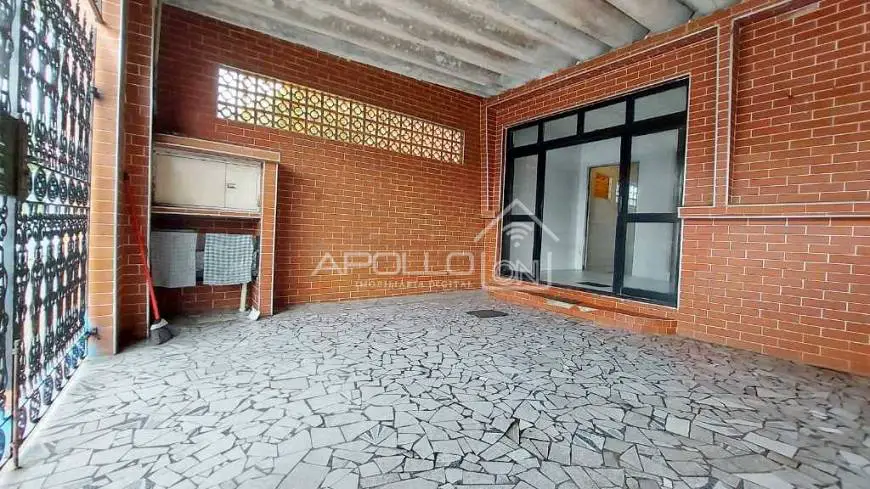 Foto 1 de Casa com 4 Quartos à venda, 235m² em Caneleira, Santos