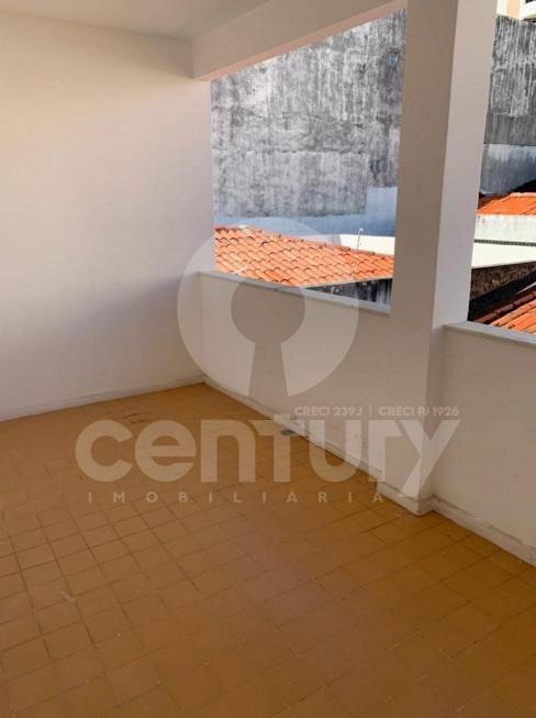 Foto 5 de Casa com 5 Quartos para alugar, 350m² em São José, Aracaju