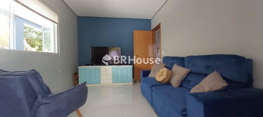 Foto 5 de Casa de Condomínio com 3 Quartos à venda, 230m² em Jardim Petrópolis, Cuiabá