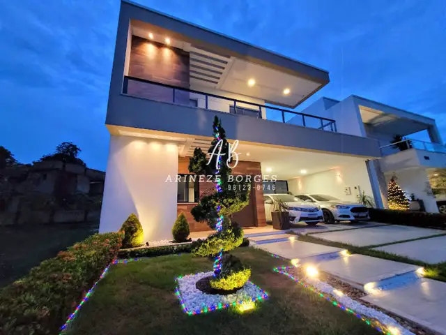 Foto 1 de Casa de Condomínio com 4 Quartos à venda, 300m² em Flores, Manaus