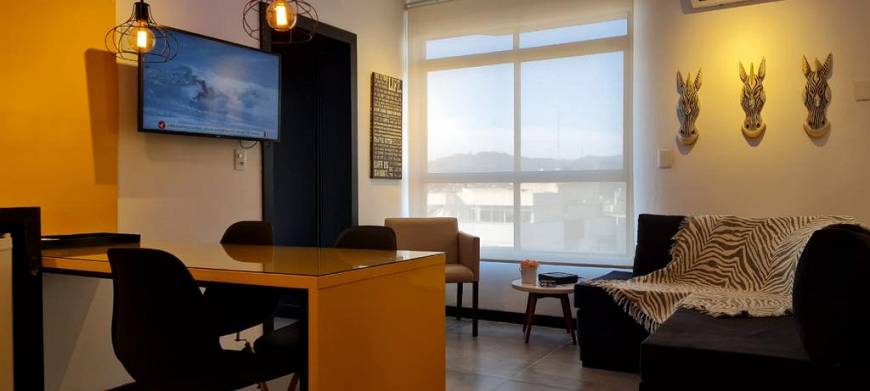 Foto 1 de Flat com 1 Quarto para alugar, 46m² em Centro, Florianópolis