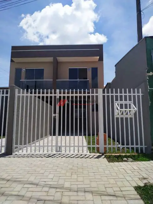 Foto 1 de Sobrado com 2 Quartos à venda, 65m² em Sitio Cercado, Curitiba