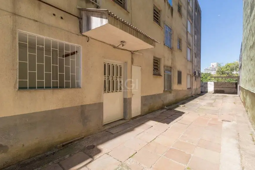 Foto 3 de Apartamento com 1 Quarto à venda, 41m² em Jardim Lindóia, Porto Alegre