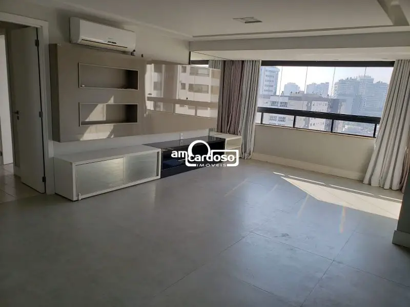 Foto 2 de Apartamento com 2 Quartos à venda, 89m² em Chácara das Pedras, Porto Alegre