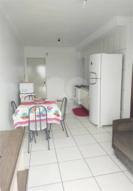Foto 5 de Apartamento com 2 Quartos à venda, 57m² em Coqueiral, Cascavel