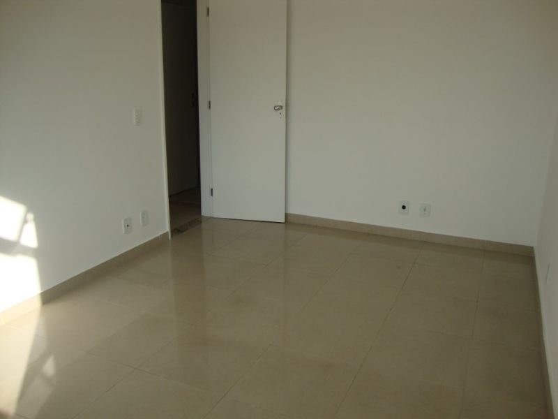 Foto 5 de Apartamento com 2 Quartos para alugar, 80m² em Irajá, Rio de Janeiro