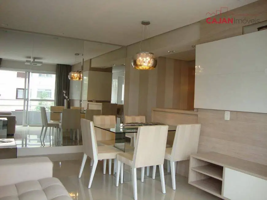 Foto 1 de Apartamento com 2 Quartos à venda, 161m² em Santana, Porto Alegre
