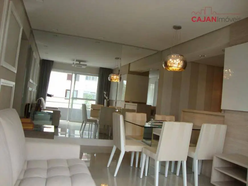 Foto 2 de Apartamento com 2 Quartos à venda, 161m² em Santana, Porto Alegre