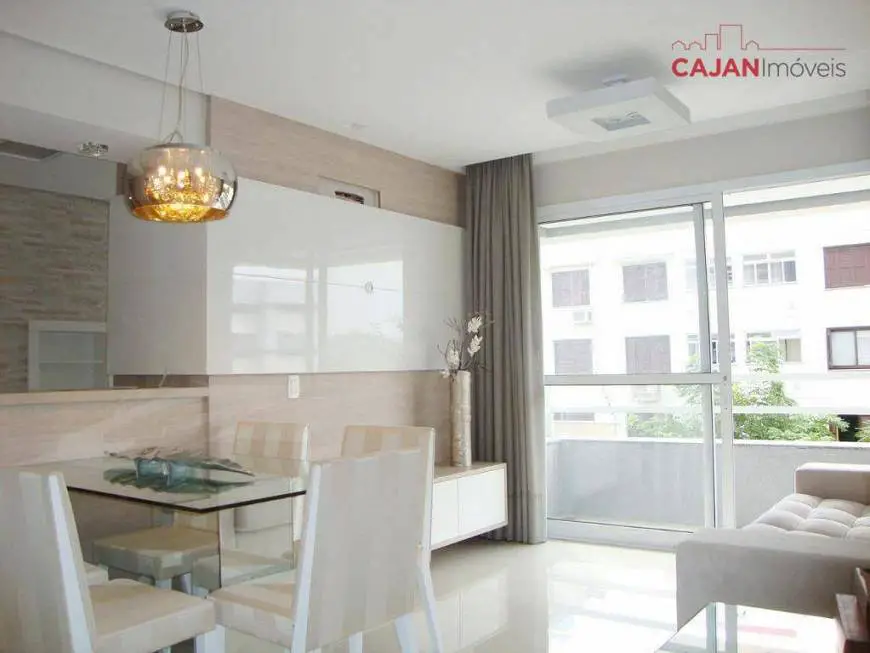 Foto 1 de Apartamento com 2 Quartos à venda, 76m² em Santana, Porto Alegre