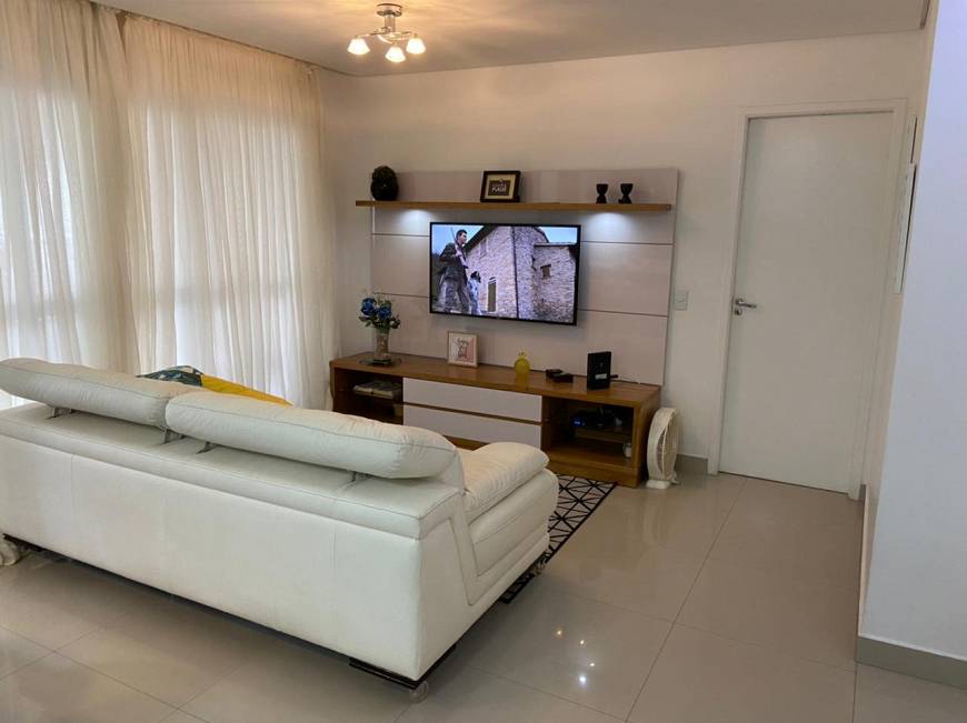 Foto 3 de Apartamento com 3 Quartos à venda, 215m² em Vila Carrão, São Paulo