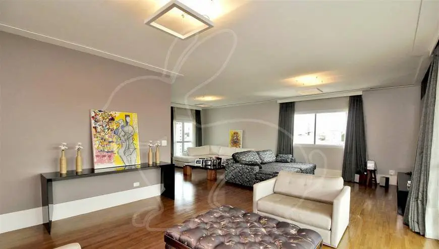 Foto 1 de Apartamento com 4 Quartos à venda, 230m² em Aclimação, São Paulo