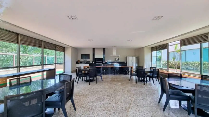 Foto 1 de Apartamento com 4 Quartos à venda, 180m² em Belvedere, Belo Horizonte