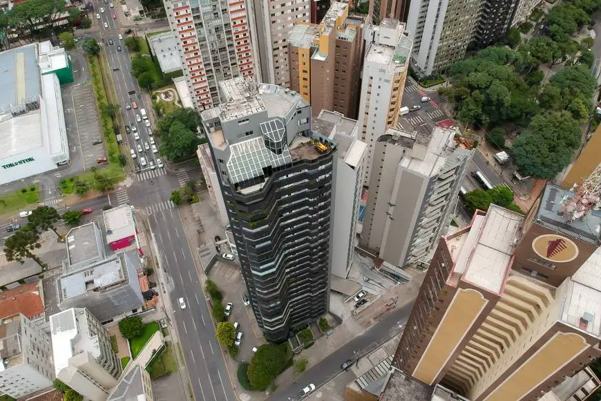 Foto 1 de Apartamento com 4 Quartos à venda, 241m² em Bigorrilho, Curitiba