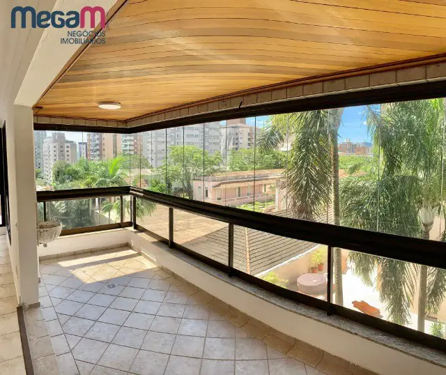 Foto 1 de Apartamento com 4 Quartos à venda, 250m² em Centro, Florianópolis