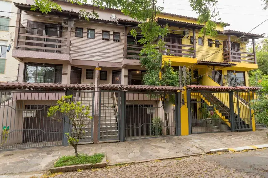 Foto 2 de Casa com 2 Quartos à venda, 165m² em Sarandi, Porto Alegre