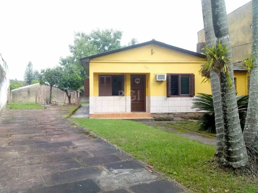 Foto 1 de Casa com 3 Quartos à venda, 400m² em Jardim Floresta, Porto Alegre