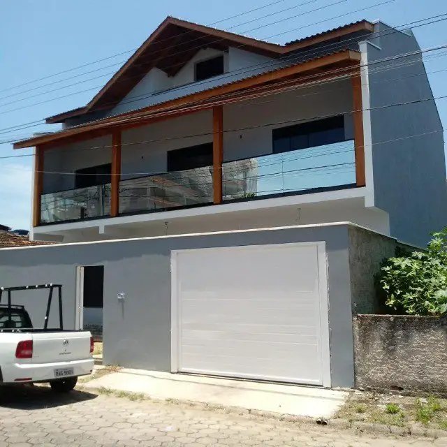 Foto 1 de Casa com 4 Quartos à venda, 300m² em Centro, Navegantes