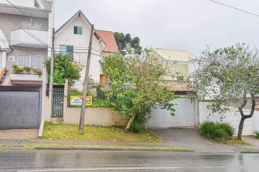 Foto 3 de Lote/Terreno com 1 Quarto à venda, 216m² em Pilarzinho, Curitiba