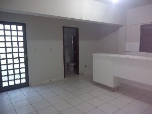Foto 1 de Apartamento com 1 Quarto para alugar, 32m² em Cidade Jardim, São Carlos