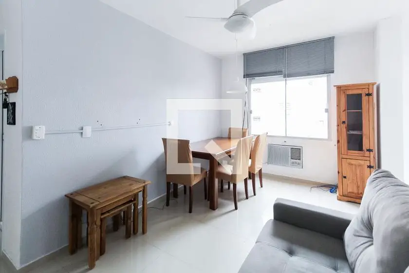 Foto 4 de Apartamento com 2 Quartos para alugar, 67m² em Alto Petrópolis, Porto Alegre