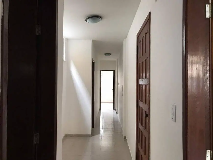 Foto 2 de Apartamento com 2 Quartos para alugar, 80m² em Cascatinha, Juiz de Fora
