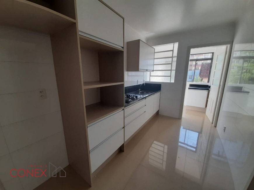 Foto 4 de Apartamento com 2 Quartos à venda, 61m² em Centro, Caxias do Sul