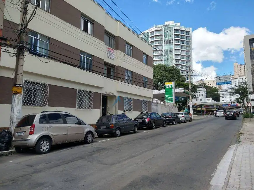 Foto 1 de Apartamento com 2 Quartos para alugar, 55m² em São Mateus, Juiz de Fora