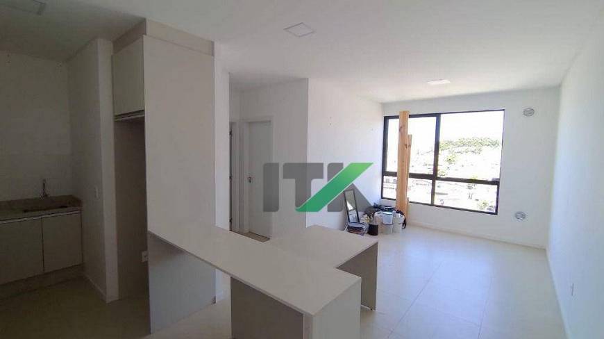 Foto 2 de Apartamento com 2 Quartos para alugar, 62m² em Tabuleiro, Camboriú