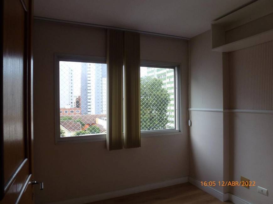 Foto 4 de Apartamento com 3 Quartos para alugar, 136m² em Água Verde, Curitiba