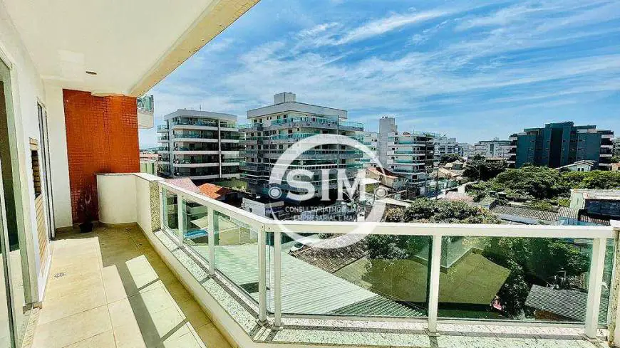 Foto 2 de Apartamento com 3 Quartos para alugar, 120m² em Braga, Cabo Frio