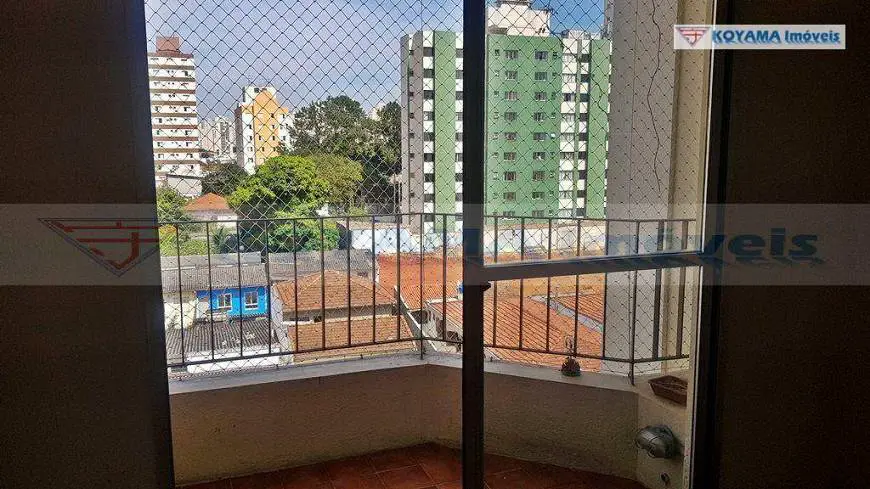 Foto 3 de Apartamento com 3 Quartos para alugar, 75m² em Vila Gumercindo, São Paulo