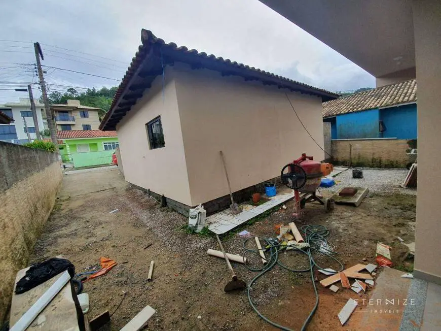 Foto 3 de Casa com 4 Quartos para alugar, 200m² em Camboa, Governador Celso Ramos