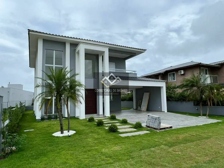 Foto 1 de Casa com 4 Quartos à venda, 213m² em Centro, Florianópolis