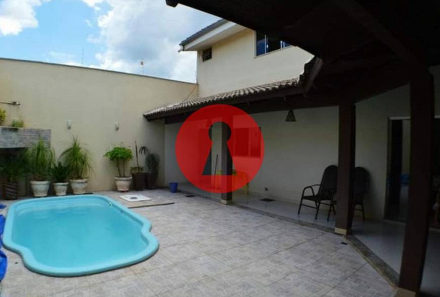Foto 1 de Casa com 4 Quartos à venda, 368m² em Residencial Canaa, Rio Verde