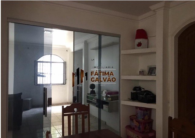 Foto 1 de Casa com 5 Quartos à venda, 330m² em Centro, Ananindeua