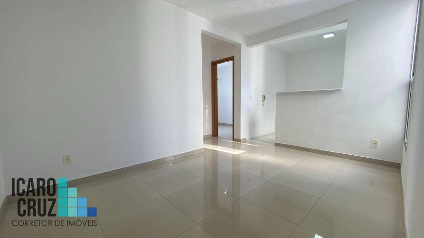 Foto 2 de Apartamento com 2 Quartos para alugar, 42m² em Abrantes, Camaçari
