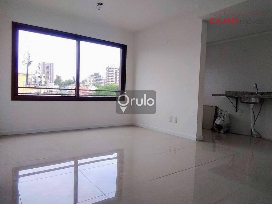 Foto 1 de Apartamento com 2 Quartos à venda, 60m² em Higienópolis, Porto Alegre
