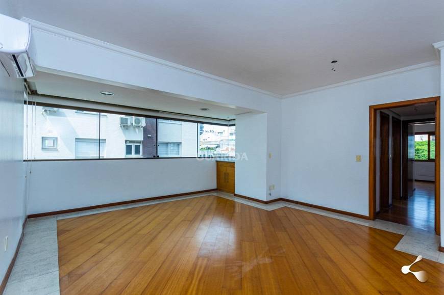 Foto 1 de Apartamento com 3 Quartos para alugar, 89m² em Azenha, Porto Alegre