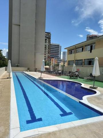 Foto 1 de Apartamento com 3 Quartos para alugar, 126m² em Boa Viagem, Recife