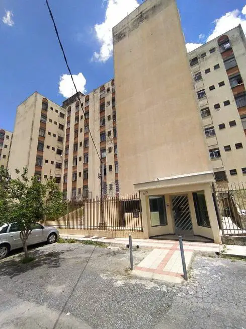 Foto 1 de Apartamento com 3 Quartos para alugar, 70m² em Califórnia, Belo Horizonte