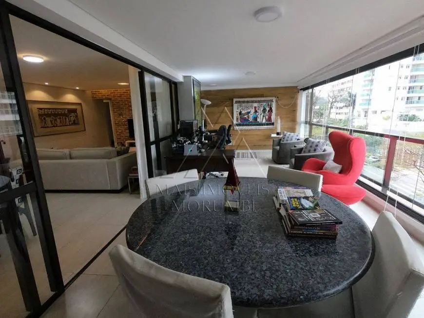 Foto 4 de Apartamento com 3 Quartos à venda, 209m² em Granja Julieta, São Paulo