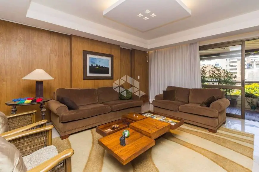 Foto 3 de Apartamento com 4 Quartos à venda, 270m² em Auxiliadora, Porto Alegre