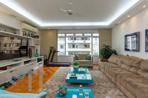 Foto 2 de Apartamento com 4 Quartos à venda, 200m² em Copacabana, Rio de Janeiro