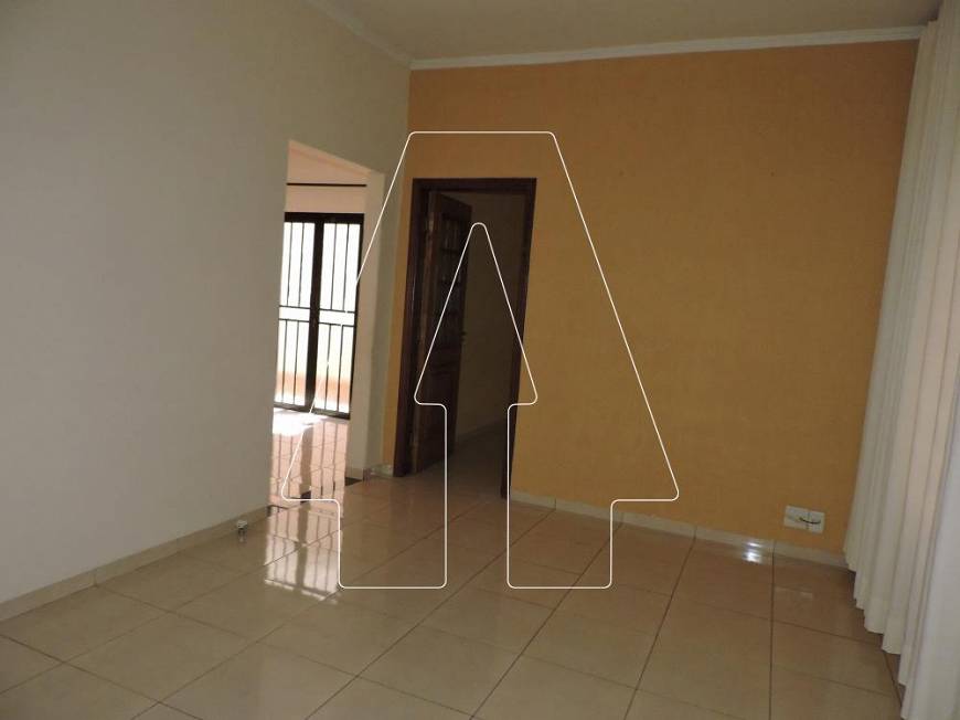 Foto 3 de Casa com 3 Quartos para alugar, 350m² em Santana, Araçatuba