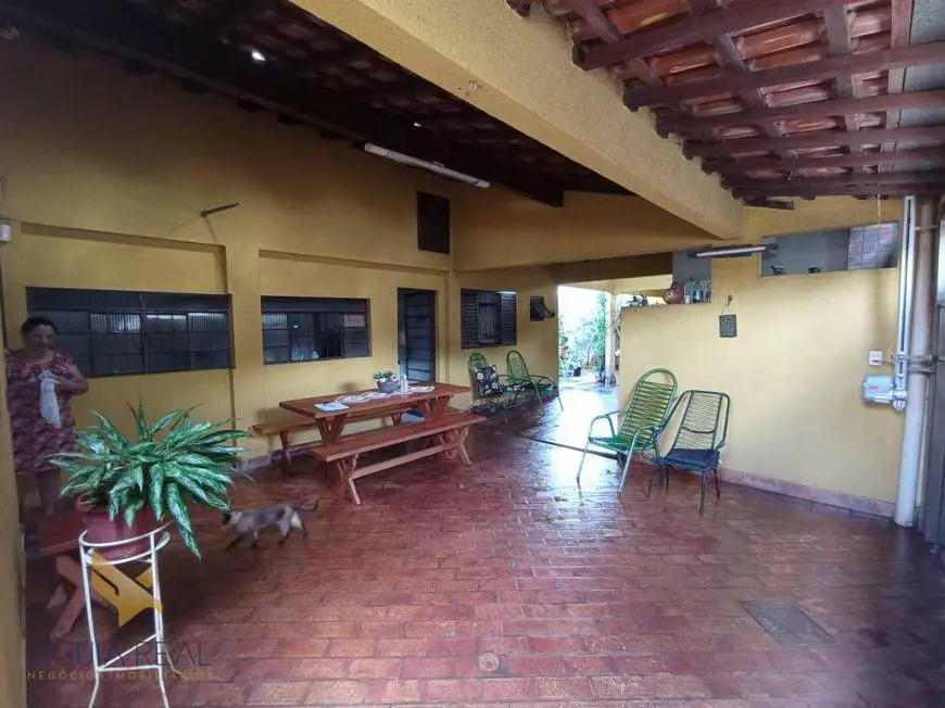 Foto 3 de Casa com 3 Quartos à venda, 120m² em Tiradentes, Campo Grande
